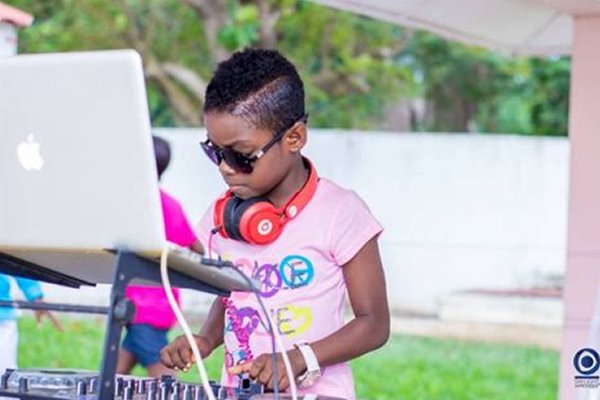 DJ Switch doesn’t owe DJ Fuad, he was paid in full – Merqury Quaye