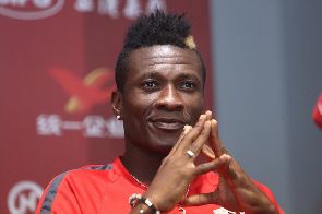I don’t live my life to please people – Asamoah Gyan