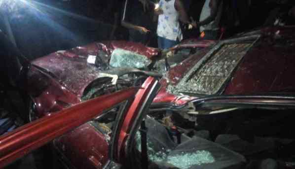 Radio station struck by lightening and thunder; billboards fall on cars in heavy rains in Kumasi