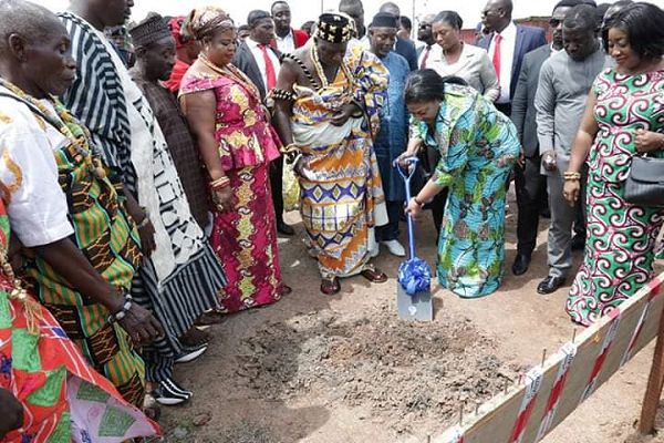 HEALTH FACILITY: SOD CUT BY FIRST LADY