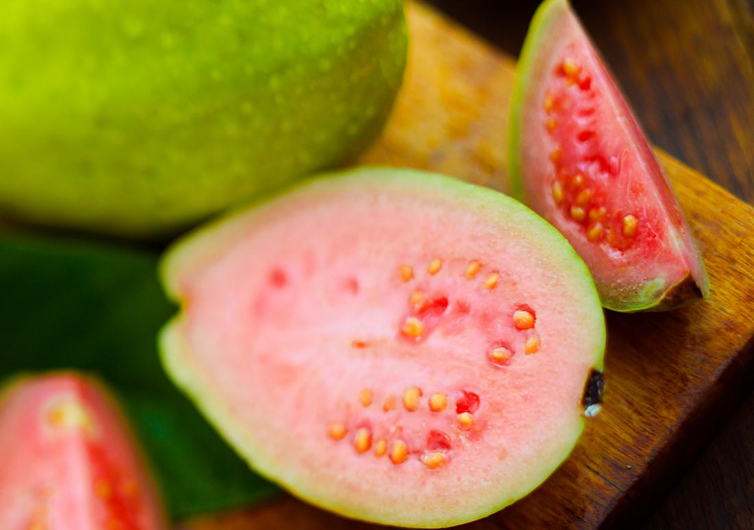 BENEFITS OF GUAVA.