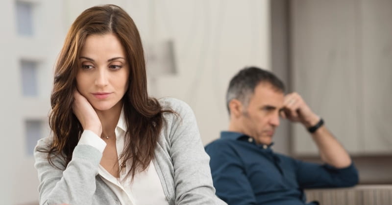 WAYS TO AVOID HEARTBREAK WHEN DATING-dikoder.com