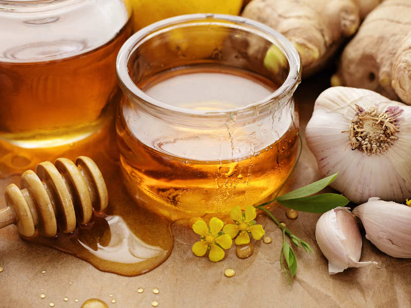 HEALTH BENEFIT OF GARLIC AND HONEY.