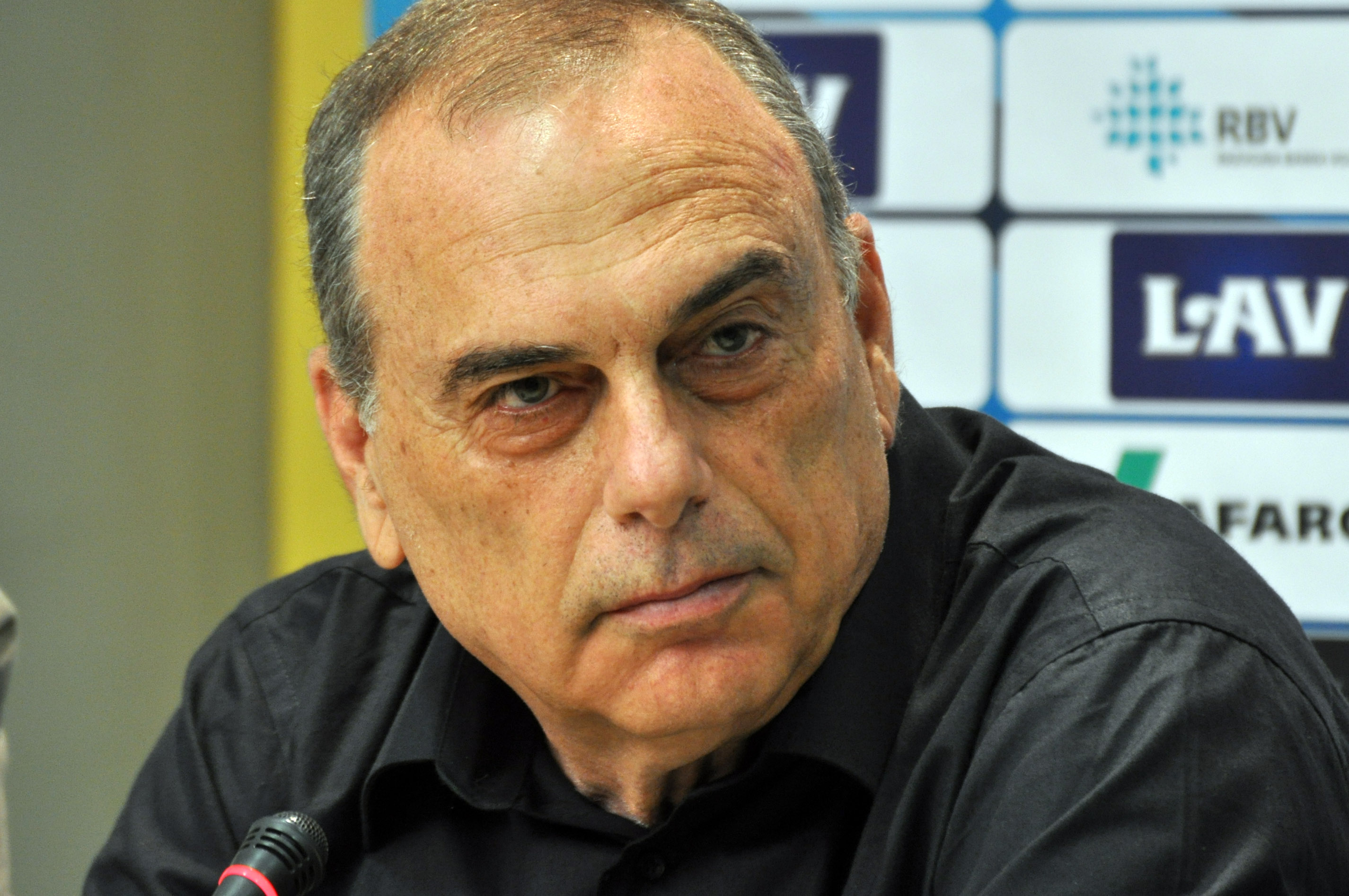Avram_Grant_dikoder.com