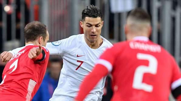 CR7 HITS OUT AT LUXEMBOURG’S ‘POTATO FIELD