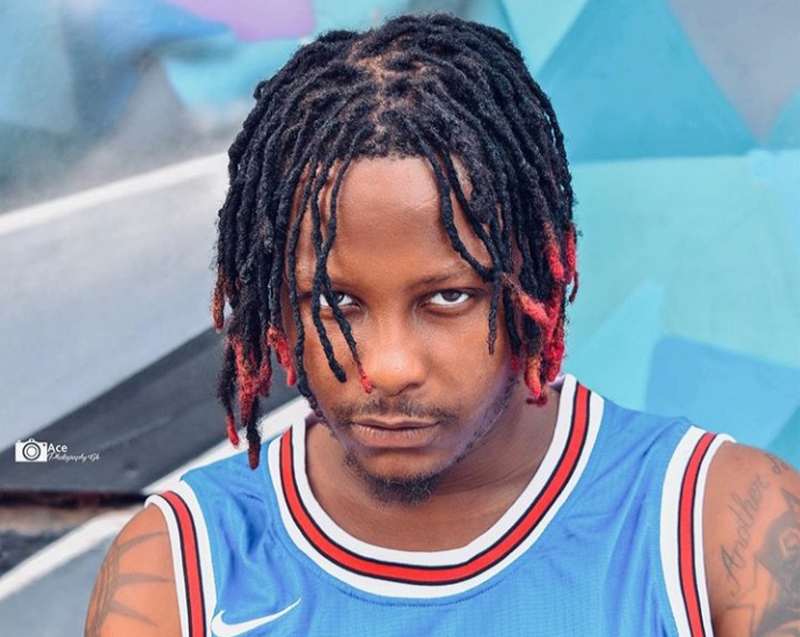 Kelyvn Boy Falls in Love with Samini’s Shade Tune “Forever” (video)