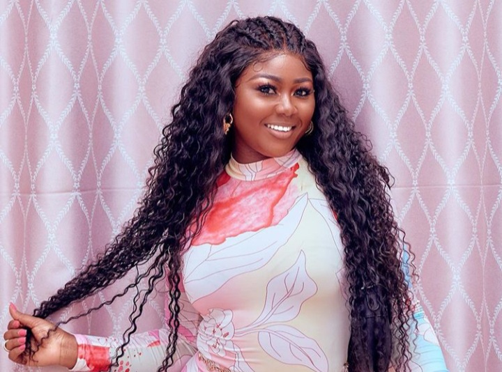 Salma Mumin is A Liar, She Should Apologise To Us Or Get Sued’- MTN Bares Teeth On Ghanaian Actress