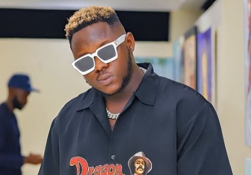 Medikal Asks Fans To Remember Him In Prayers For His Finances Because Of This – Video