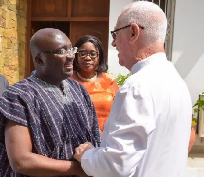 Govt will continue to support institutions of higher learning based on merit – Bawumia