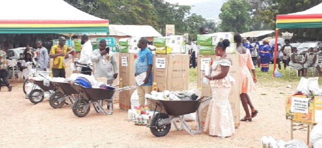 25 farmers honoured at Atwima Nwabiagya South